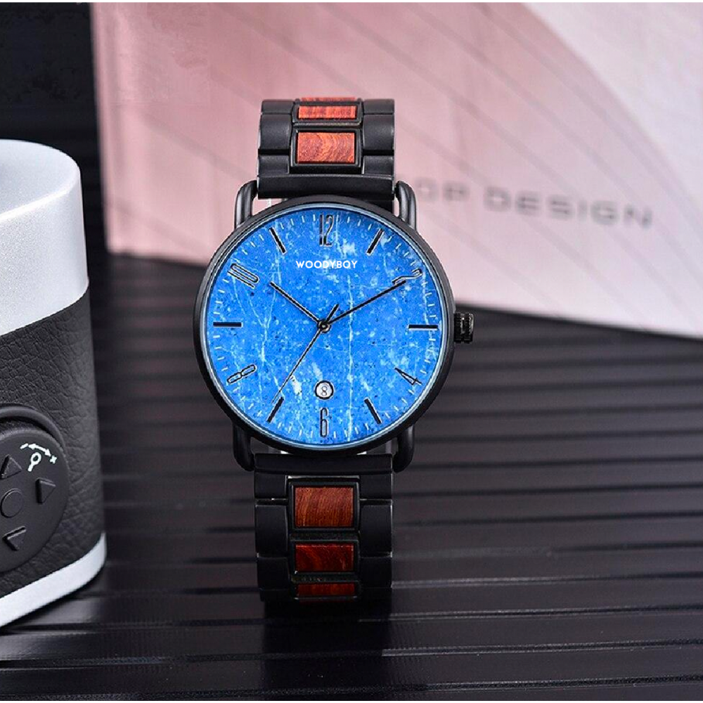 montre-bois-marron-bleue-vert-watche-heure-woodyboy-fait-main-haute-qualité-naturel-nature-cadran-temps-cuir-ecologique-eco-ecolo-bio-ecoresponsable-animaux-chêne-bambou-marque-francaise-made-in-france-homme-femme-man-woman-men-women-bijoux-luxe-tendance-beau-belle-chic-liege-rond-ronde-carré-carre-unique-intemporelle