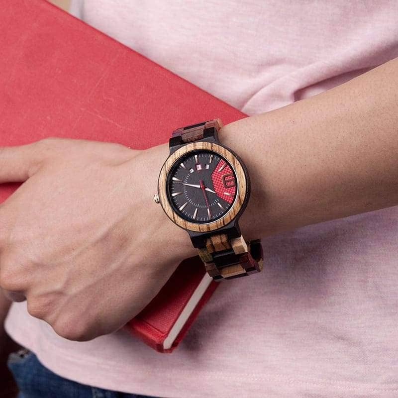 montre-bois-marron-bleue-vert-watche-heure-woodyboy-fait-main-haute-qualité-naturel-nature-cadran-temps-cuir-ecologique-eco-ecolo-bio-ecoresponsable-animaux-chêne-bambou-marque-francaise-made-in-france-homme-femme-man-woman-men-women-bijoux-luxe-tendance-beau-belle-chic-liege