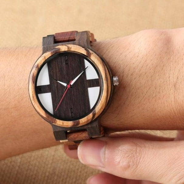 montre-bois-marron-bleue-vert-watche-heure-woodyboy-fait-main-haute-qualité-naturel-nature-cadran-temps-cuir-ecologique-eco-ecolo-bio-ecoresponsable-animaux-chêne-bambou-marque-francaise-made-in-france-homme-femme-man-woman-men-women-bijoux-luxe-tendance-beau-belle-chic-liege-rond-ronde-carré-carre-unique-intemporelle