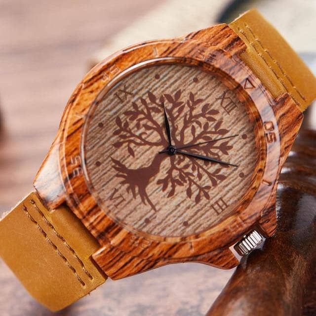 montre-bois-marron-bleue-vert-watche-heure-woodyboy-fait-main-haute-qualité-naturel-nature-cadran-temps-cuir-ecologique-eco-ecolo-bio-ecoresponsable-animaux-chêne-bambou-marque-francaise-made-in-france-homme-femme-man-woman-men-women-bijoux-luxe-tendance-beau-belle-chic-liege-rond-ronde-carré-carre-unique-intemporelle