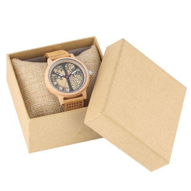 montre-bois-marron-bleue-vert-watche-heure-woodyboy-fait-main-haute-qualité-naturel-nature-cadran-temps-cuir-ecologique-eco-ecolo-bio-ecoresponsable-animaux-chêne-bambou-marque-francaise-made-in-france-homme-femme-man-woman-men-women-bijoux-luxe-tendance-beau-belle-chic-liege-rond-ronde-carré-carre-unique-intemporelle