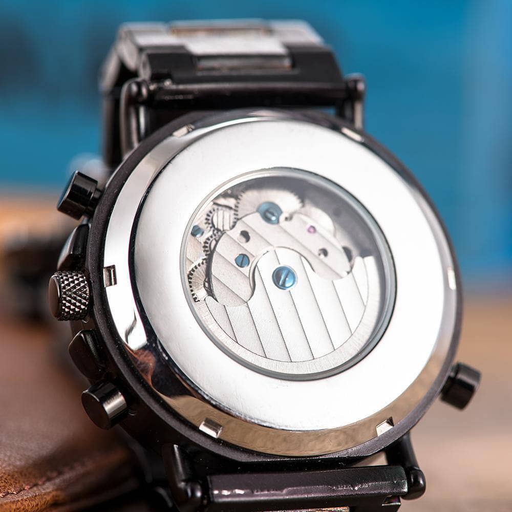 montre-bois-marron-bleue-vert-watche-heure-woodyboy-fait-main-haute-qualité-naturel-nature-cadran-temps-cuir-ecologique-eco-ecolo-bio-ecoresponsable-animaux-chêne-bambou-marque-francaise-made-in-france-homme-femme-man-woman-men-women-bijoux-luxe-tendance-beau-belle-chic-liege-rond-ronde-carré-carre-unique-intemporelle